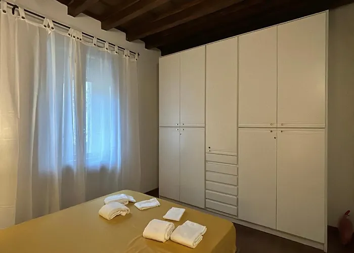 アパート Marghera Botanical - Intero 50m2 ミラノ